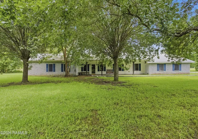 Homes for sale in Arnaudville, LA | 518 Old School Rd, Arnaudville, LA 70512 | MLS# 2600004859