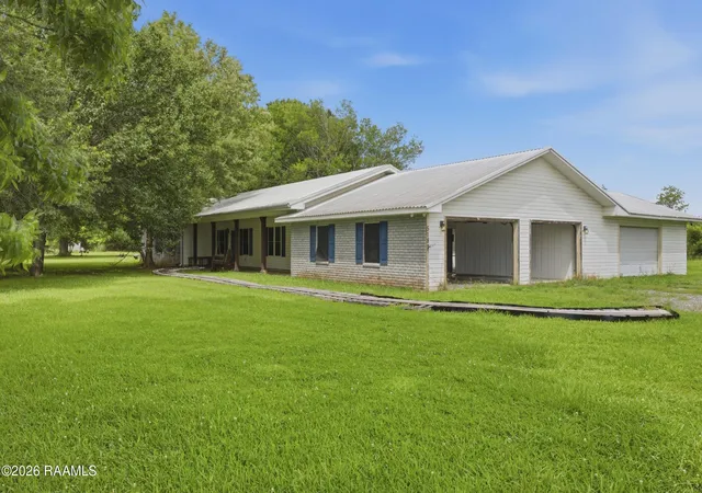 Homes for sale in Arnaudville, LA | 518 Old School Rd, Arnaudville, LA 70512 | MLS# 2600004859