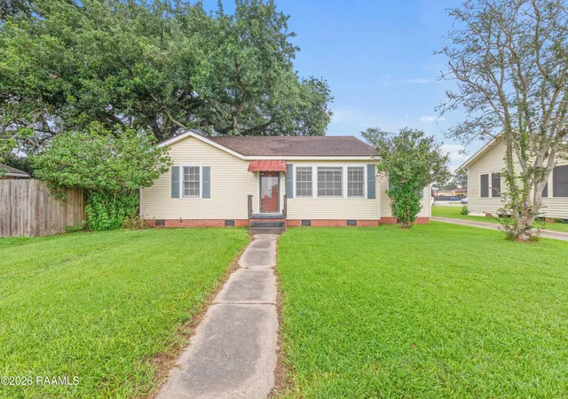 Photo 1 of Single family home for sale at 1011 Auburn Ave, Lafayette, LA 70503 | MLS# 2600005455 | Listing updated on 2026-09-21