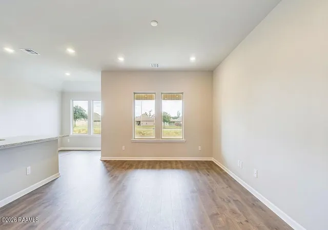 Photo 2 of Single family home for sale at 131 Colett Dr, Ville Platte, LA 70586 | MLS# 2600006635 | Listing updated on 2026-08-17