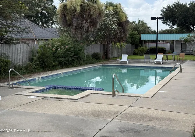 13th image of 416 Doucet Rd #1b, Lafayette, LA 70503 | MLS# 2600006676