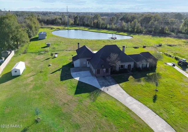 2nd image of 1319 W Gloria Switch Rd, Carencro, LA 70520 | MLS# 2020023519
