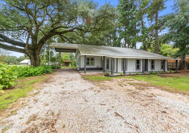 3rd image of 1580 Anse Broussard Hwy, Breaux Bridge, LA 70517 | MLS# 2600004483