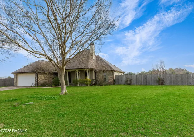 Homes for sale in Maurice, LA | 9702 Belle Pl Dr, Maurice, LA 70555 | MLS# 2600001361