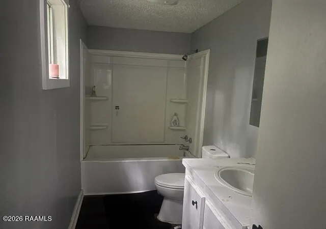 3rd image of 1614 Iris Dr, Opelousas, LA 70570 | MLS# 2600006838