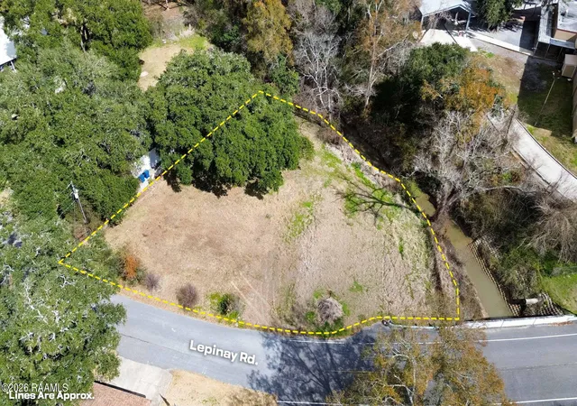 1st image of 124 Lepinay Rd, Lafayette, LA 70508 | MLS# 2600000858