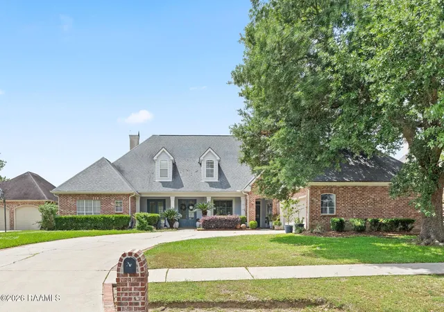 2nd image of 115 Westfield Dr, Lafayette, LA 70503 | MLS# 2500006032