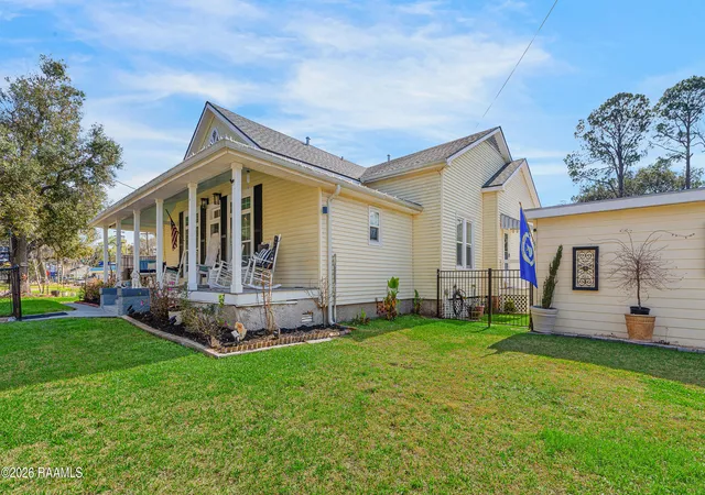 4th image of 112 Bridge St, New Iberia, LA 70563 | MLS# 2600001674