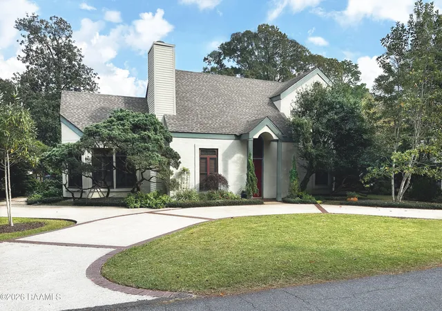 Photo 1 of Single family home for sale at 206 Lafitte Ave, Lafayette, LA 70506 | MLS# 2600003621 | Listing updated on 2026-10-01