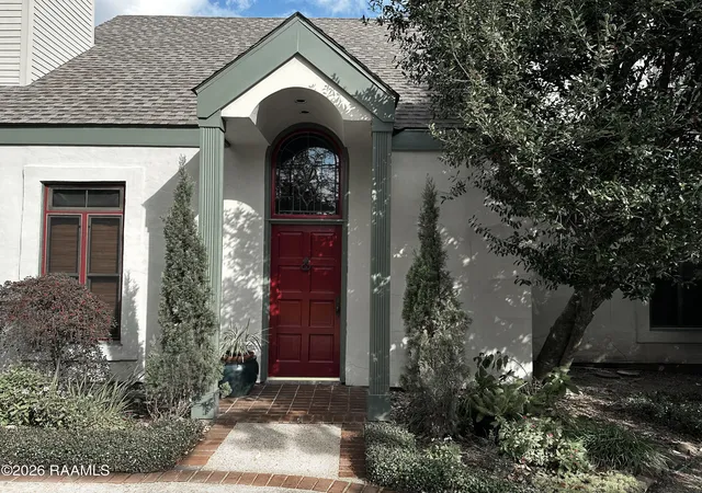 Photo 2 of Single family home for sale at 206 Lafitte Ave, Lafayette, LA 70506 | MLS# 2600003621 | Listing updated on 2026-10-01