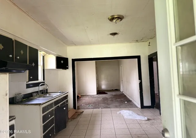 Photo 3 of Single family home for sale at 1003 Rose Ann St, Opelousas, LA 70570 | MLS# 2600006488 | Listing updated on 2026-09-18