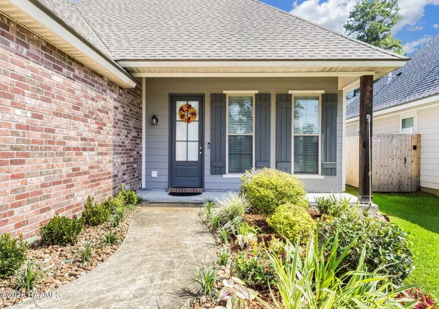 2nd image of 146 Luxford Wy, Carencro, LA 70520 | MLS# 2600006086