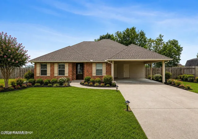 Photo 2 of Single family home for sale at 125 Ridge Run Ln, Carencro, LA 70520 | MLS# 2600007576 | Listing updated on 2026-09-18