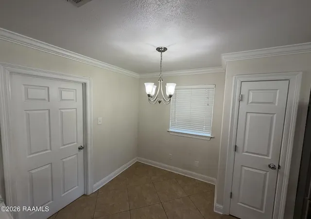 Photo 4 of Single family home for sale at 4912 Newlands St, Metairie, LA 70006 | MLS# 2600003286 | Listing updated on 2026-09-06