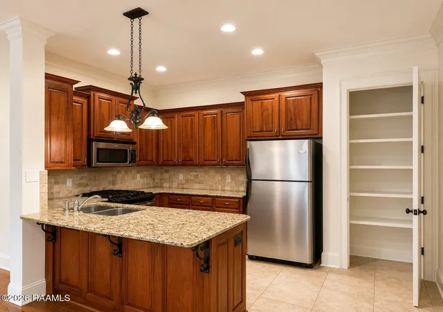 Homes for sale in Lafayette, LA | 107 Serenity Sound Dr, Lafayette, LA 70506 | MLS# 2600002397
