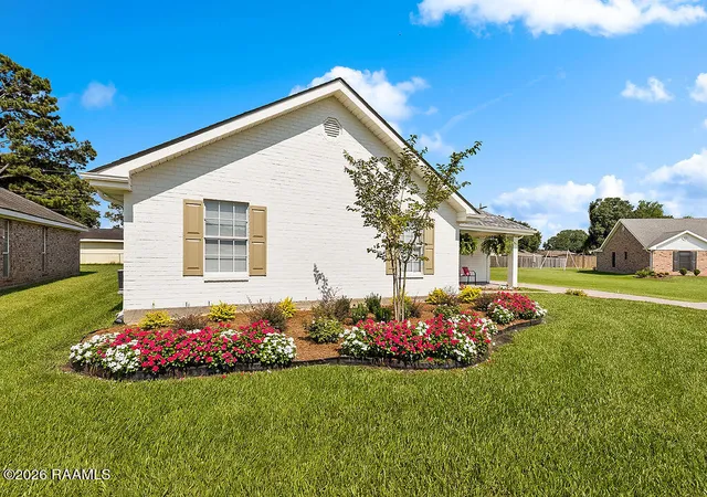 Photo 3 of Single family home for sale at 309 Cheyenne Cir, Scott, LA 70583 | MLS# 2600006021 | Listing updated on 2026-08-25