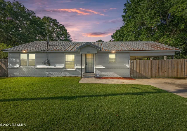 Photo 33 of Single family home for sale at 600 E Jane St, Abbeville, LA 70510 | MLS# 2600001200 | Listing updated on 2026-08-10
