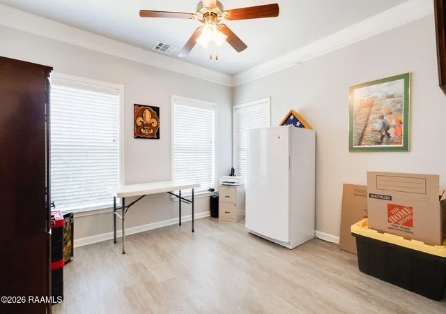 2nd image of 1521 Camellia Blvd, Lafayette, LA 70508