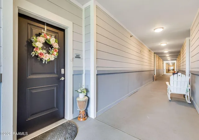 2nd image of 1521 Camellia Blvd #5409, Lafayette, LA 70508 | MLS# 2600005158