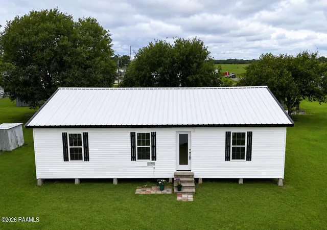 Photo 1 of Sale Pending at 9936 Lou Ella Rd, Kaplan, LA 70548 | MLS# 2600005015 | Listing updated on 2026-09-10