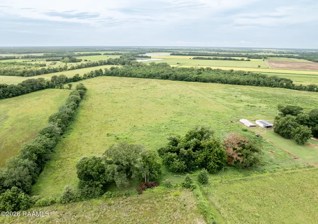 Homes for sale in Eunice, LA | 1182 Saint Julien Rd, Eunice, LA 70535 | MLS# 2600006459