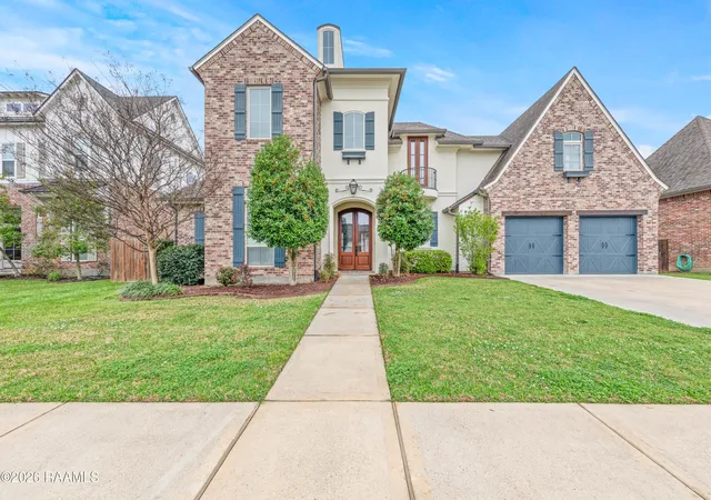 1st image of 104 Mcarthur Ct, Youngsville, LA 70592 | MLS# 2600001997
