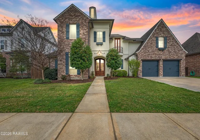 3rd image of 104 Mcarthur Ct, Youngsville, LA 70592 | MLS# 2600001997