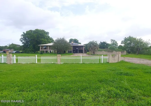 2nd image of 17832 W La Hwy 82, Abbeville, LA 70510 | MLS# 2600006897