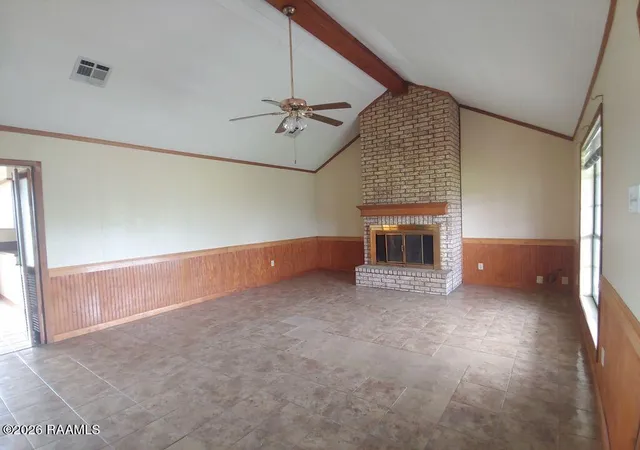 5th image of 17832 W La Hwy 82, Abbeville, LA 70510 | MLS# 2600006897