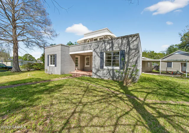 Photo 2 of Single family home for sale at 601 Maumus St, New Iberia, LA 70563 | MLS# 2600002522 | Listing updated on 2026-09-16