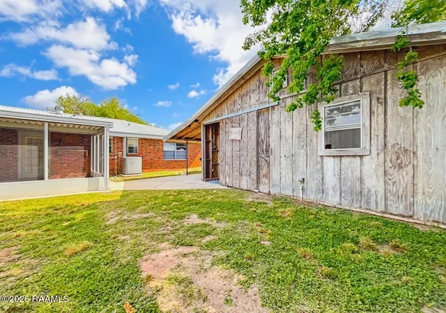 Homes for sale in Morgan City, LA | 3206 Roselawn Dr, Morgan City, LA 70380 | MLS# 2600003675