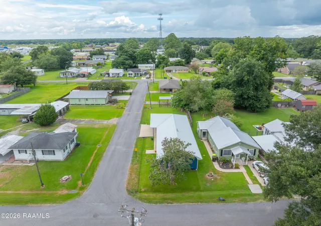 37th image of 1002 Matthew St, Breaux Bridge, LA 70517 | MLS# 2600006993