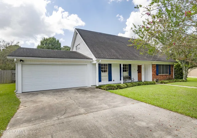 2nd image of 103 Oak Glen Dr, Lafayette, LA 70503 | MLS# 2600007817