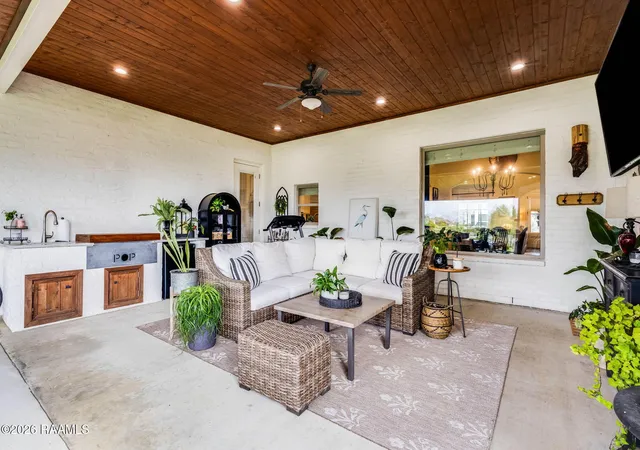 4th image of 314 Big Lake Run, Youngsville, LA 70592 | MLS# 2600006369