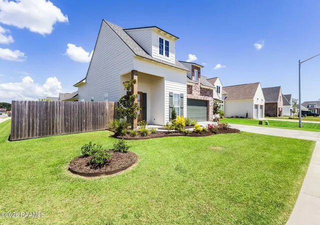 Photo 3 of Single family home for sale at 108 Amsterdam Ave, Youngsville, LA 70592 | MLS# 2600006041 | Listing updated on 2026-08-18