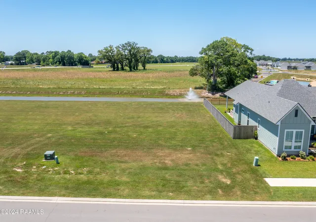 2nd image of 106 Breakers Way, Scott, LA 70583 | MLS# 24004055