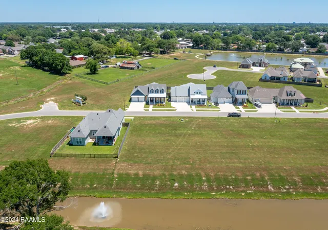 5th image of 106 Breakers Way, Scott, LA 70583 | MLS# 24004055