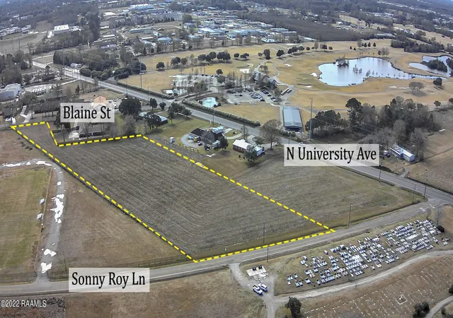 1st image of 200 Sonny Roy Ln, Lafayette, LA 70507 | MLS# 24010595