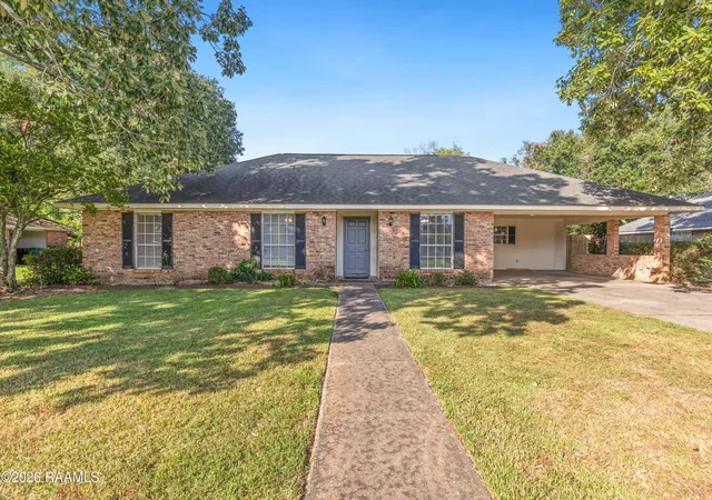 Photo 1 of Sale Pending at 408 Woodvale Ave, Lafayette, LA 70503 | MLS# 2600007279 | Listing updated on 2026-09-13