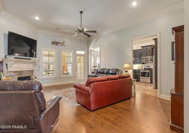 4th image of 201 Dustin Cir, Broussard, LA 70518 | MLS# 2600002473