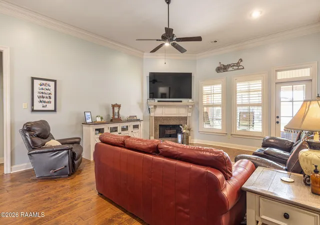 5th image of 201 Dustin Cir, Broussard, LA 70518 | MLS# 2600002473