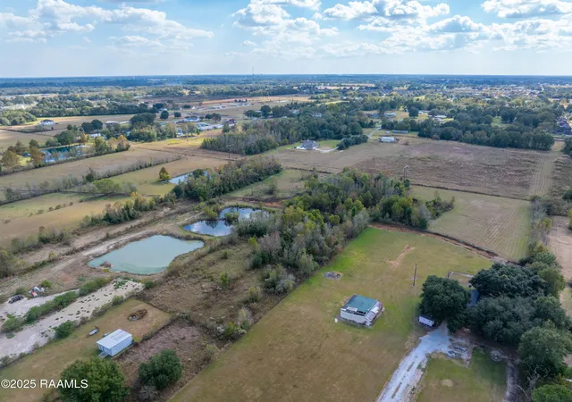 Photo 2 of Land for sale at 600 Blk Benoit Rd, Lafayette, LA 70506 | MLS# 2500005763 | Listing updated on 2025-11-21