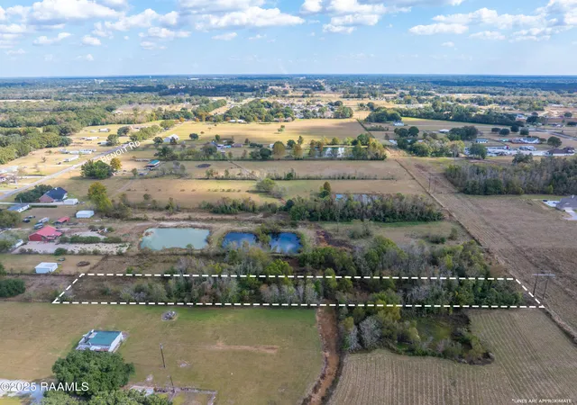 Photo 3 of Land for sale at 600 Blk Benoit Rd, Lafayette, LA 70506 | MLS# 2500005763 | Listing updated on 2025-11-21