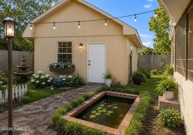 Photo 3 of Single family home for sale at 212 Guidry Rd, Lafayette, LA 70503 | MLS# 2600005880 | Listing updated on 2026-08-17