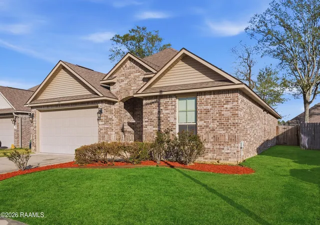 Photo 1 of Single family home for sale at 204 Bridle Way, Lafayette, LA 70507 | MLS# 2600005862 | Listing updated on 2026-09-09