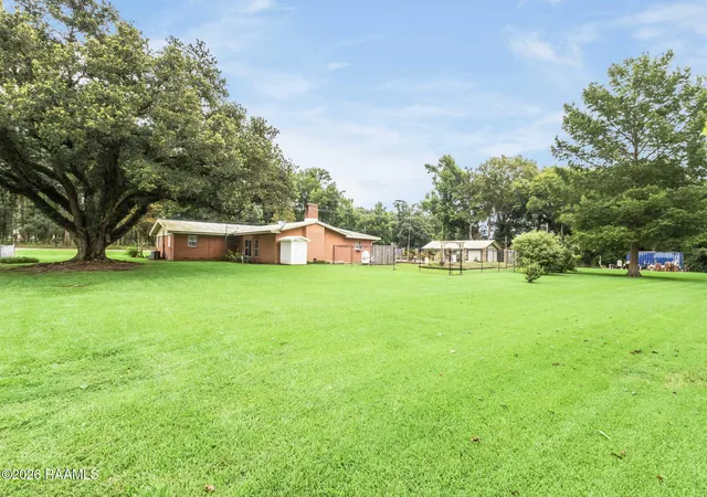 Photo 3 of Single family home for sale at 6166 Louisiana 93, Arnaudville, LA 70512 | MLS# 2600005795 | Listing updated on 2026-09-01
