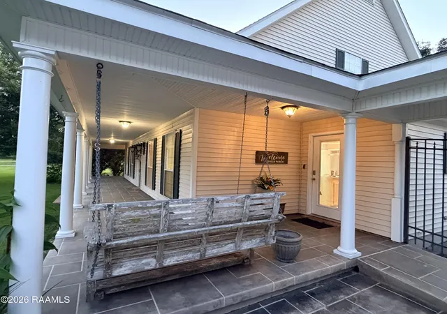 5th image of 504 Landview Dr, New Iberia, LA 70563 | MLS# 2500005652