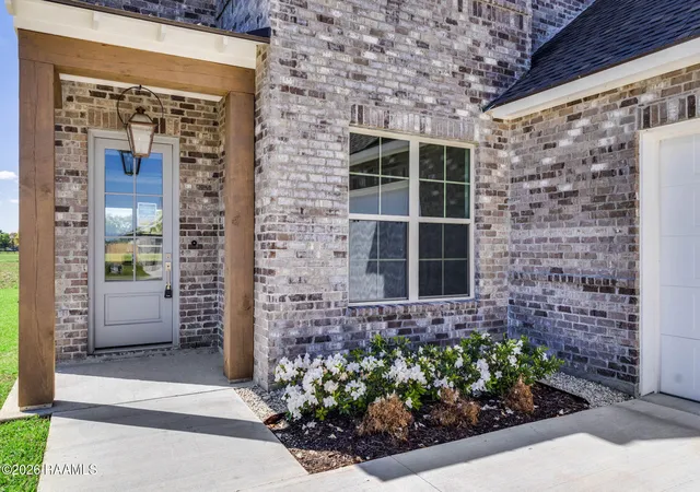 3rd image of 303 Benson Grove Dr, Youngsville, LA 70592 | MLS# 2020024334