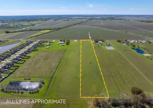 Homes for sale in Duson, LA | 5400 Landry Rd, Duson, LA 70529 | MLS# 2600003465