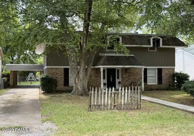 Homes for sale in Abbeville, LA | 600 N Louisiana St, Abbeville, LA 70510 | MLS# 2600006312